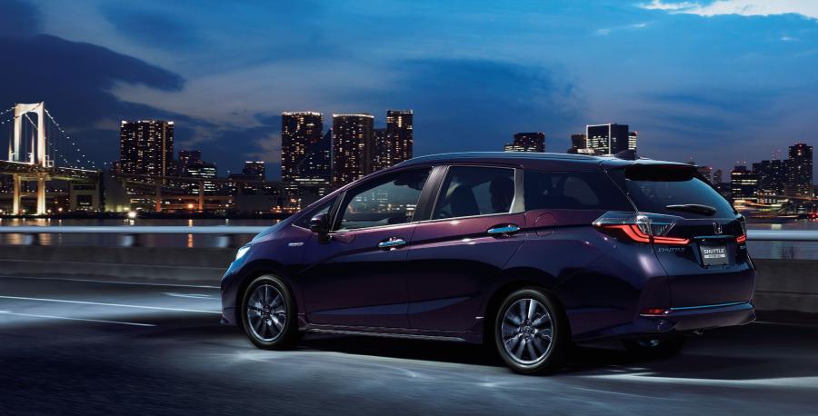  Honda Shuttle Hydrid 2019 года  (фото 12 из 17)